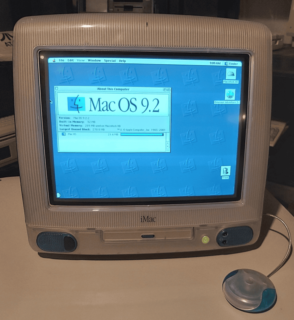 The Apple Macintosh Book 第三版 The Apple Macintosh Book - Book - Computing History